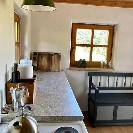 Kastnhaeusl - Urige Huette Mit Bergblick *