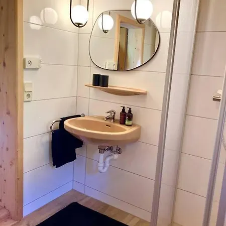 Kastnhaeusl - Urige Huette Mit Bergblick אובראו